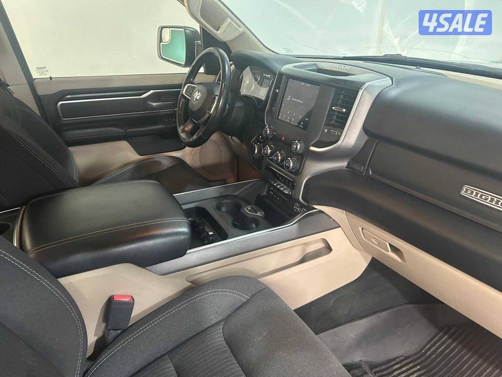 RAM 1500 Big Horn Crew Cab6