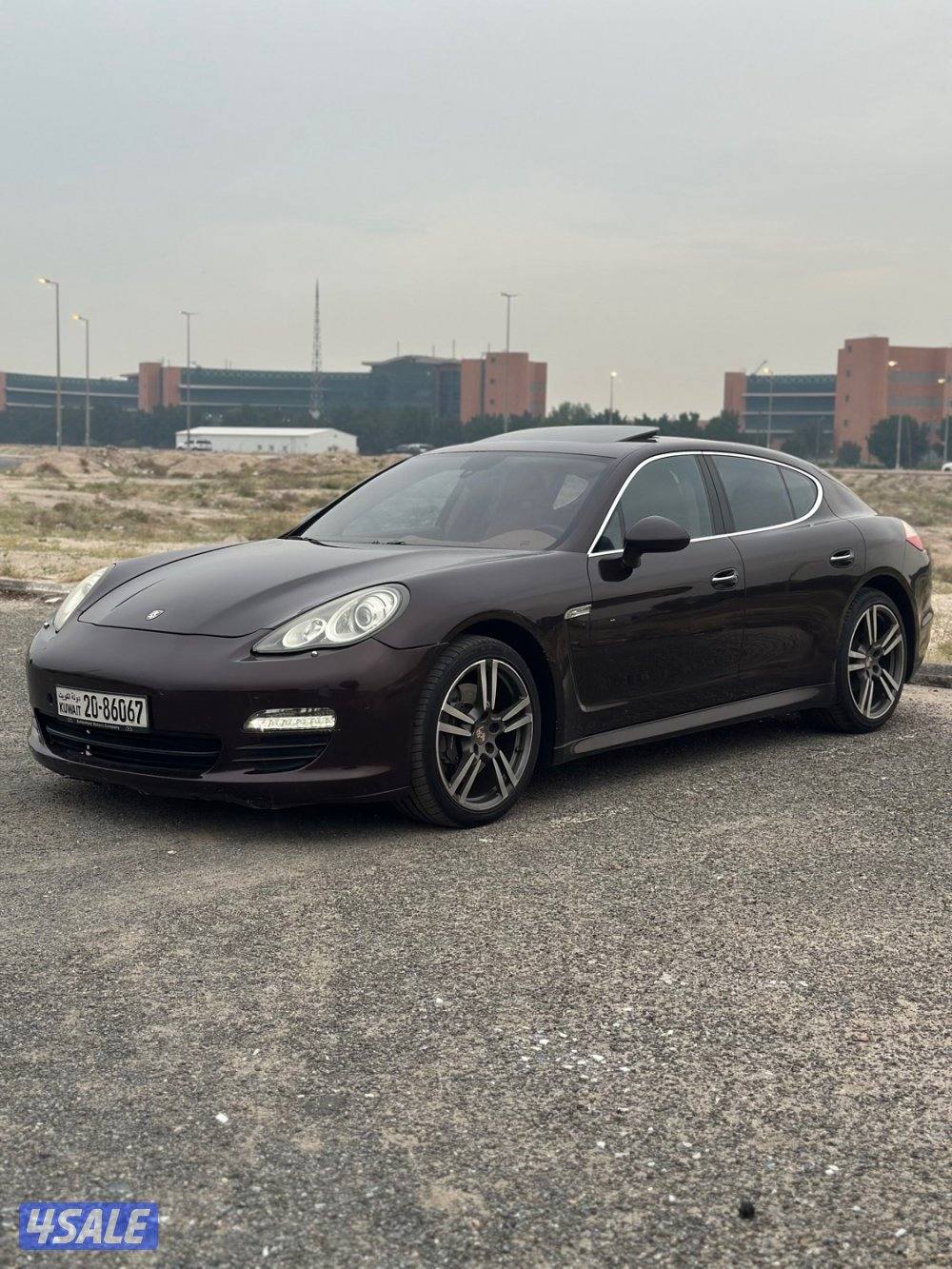 للبيع بورش باناميرا اعلى فئه S1