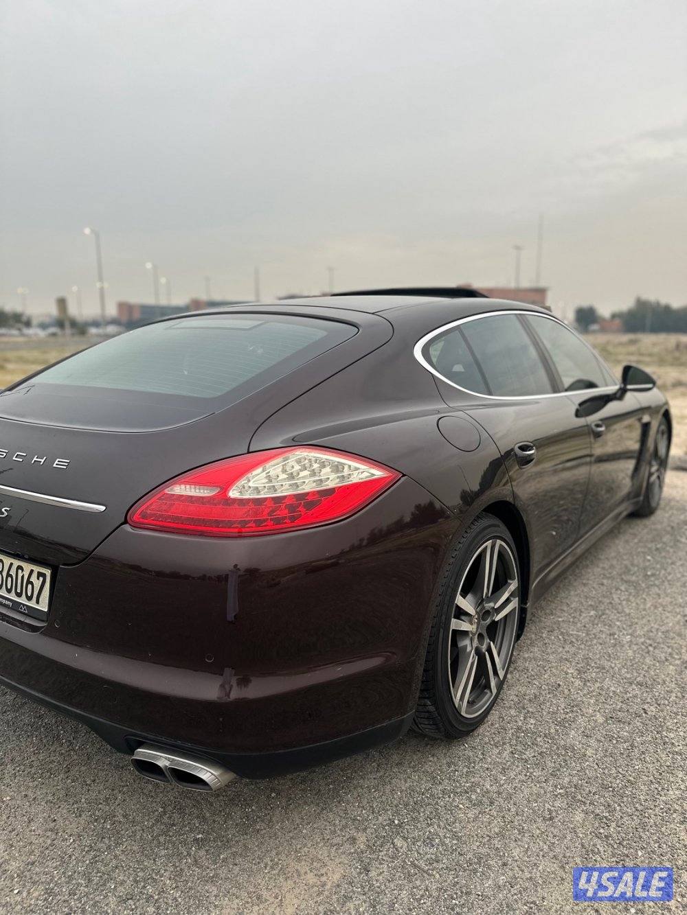 للبيع بورش باناميرا اعلى فئه S2