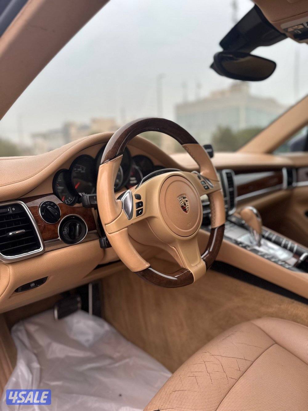 للبيع بورش باناميرا اعلى فئه S8