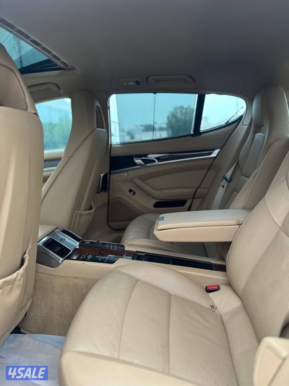 للبيع بورش باناميرا اعلى فئه S9