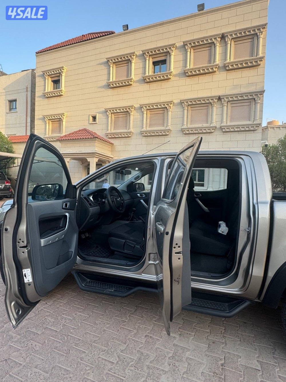 للبيع فورد رانجلر قير عادي2