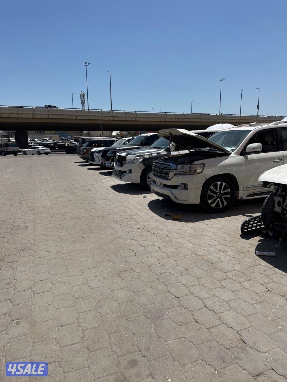 كراج عالم التجديد الشويخ الصناعيه8