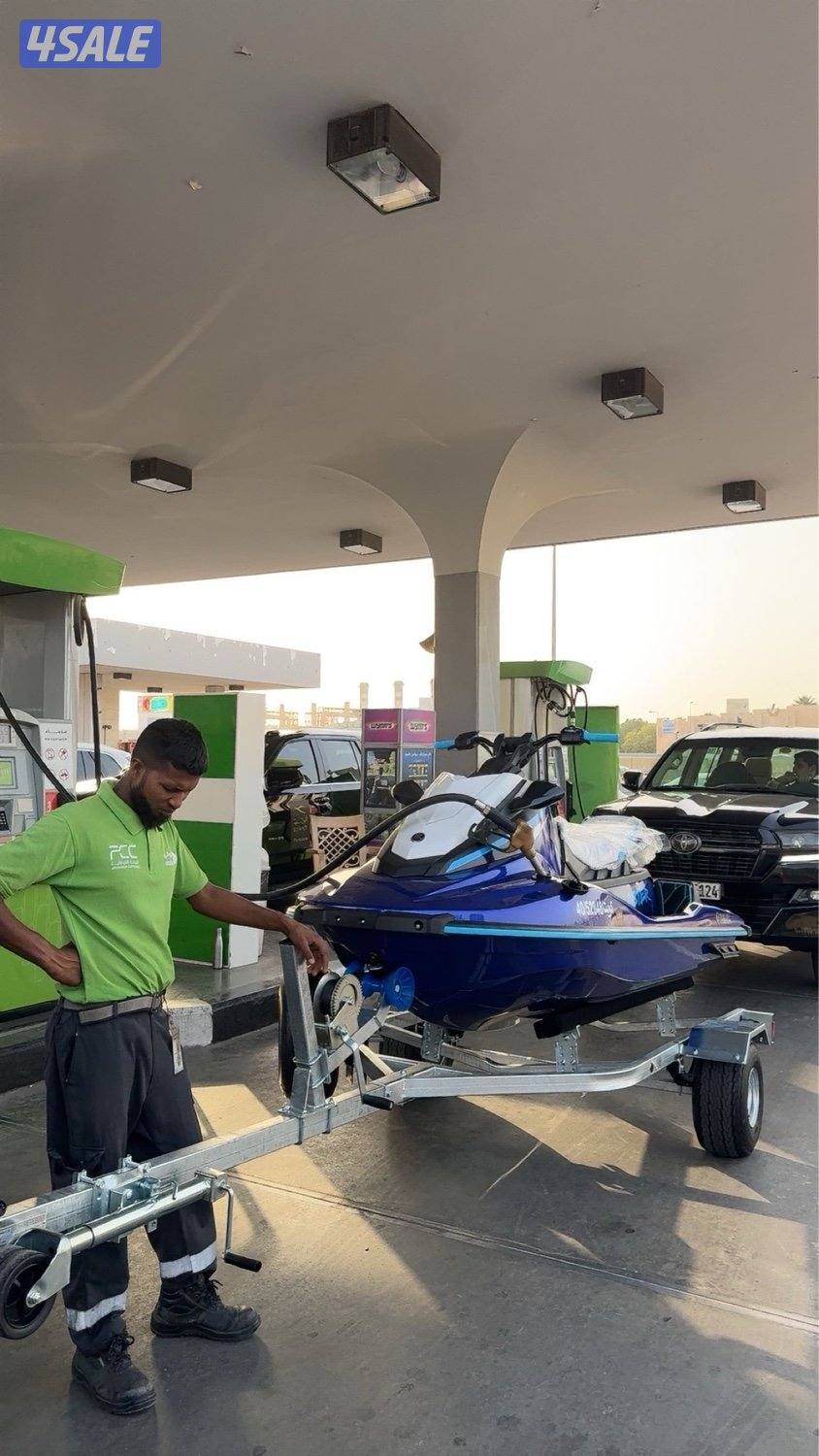 Blue Yamaha blaster jet1