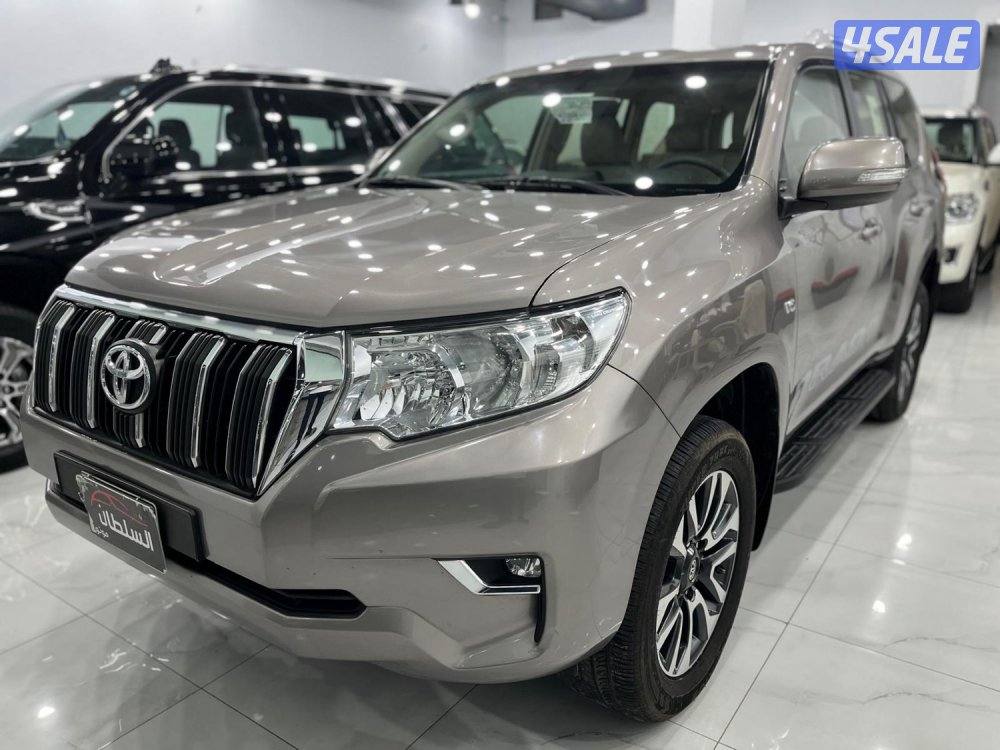 للبيع برادو TXL موديل ٢٠٢٢ وارد الوكاله عداد ١٠٠ألف كم0