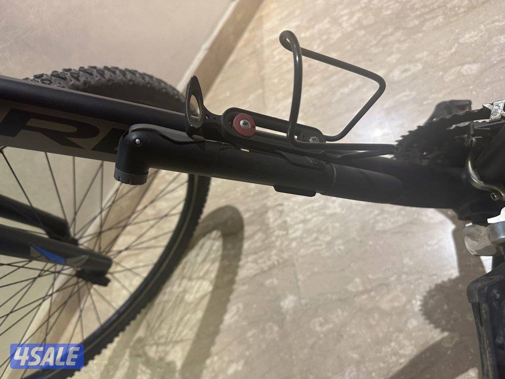 للبيع Orbea اسباني وربيا استعمال خفيف ومخزن5