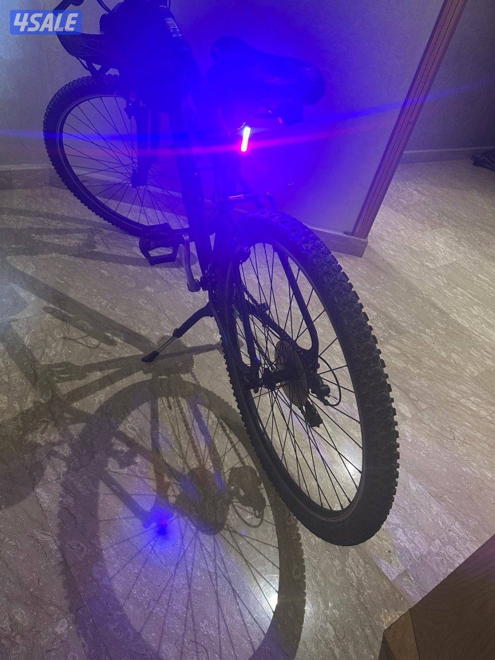 للبيع Orbea اسباني وربيا استعمال خفيف ومخزن6