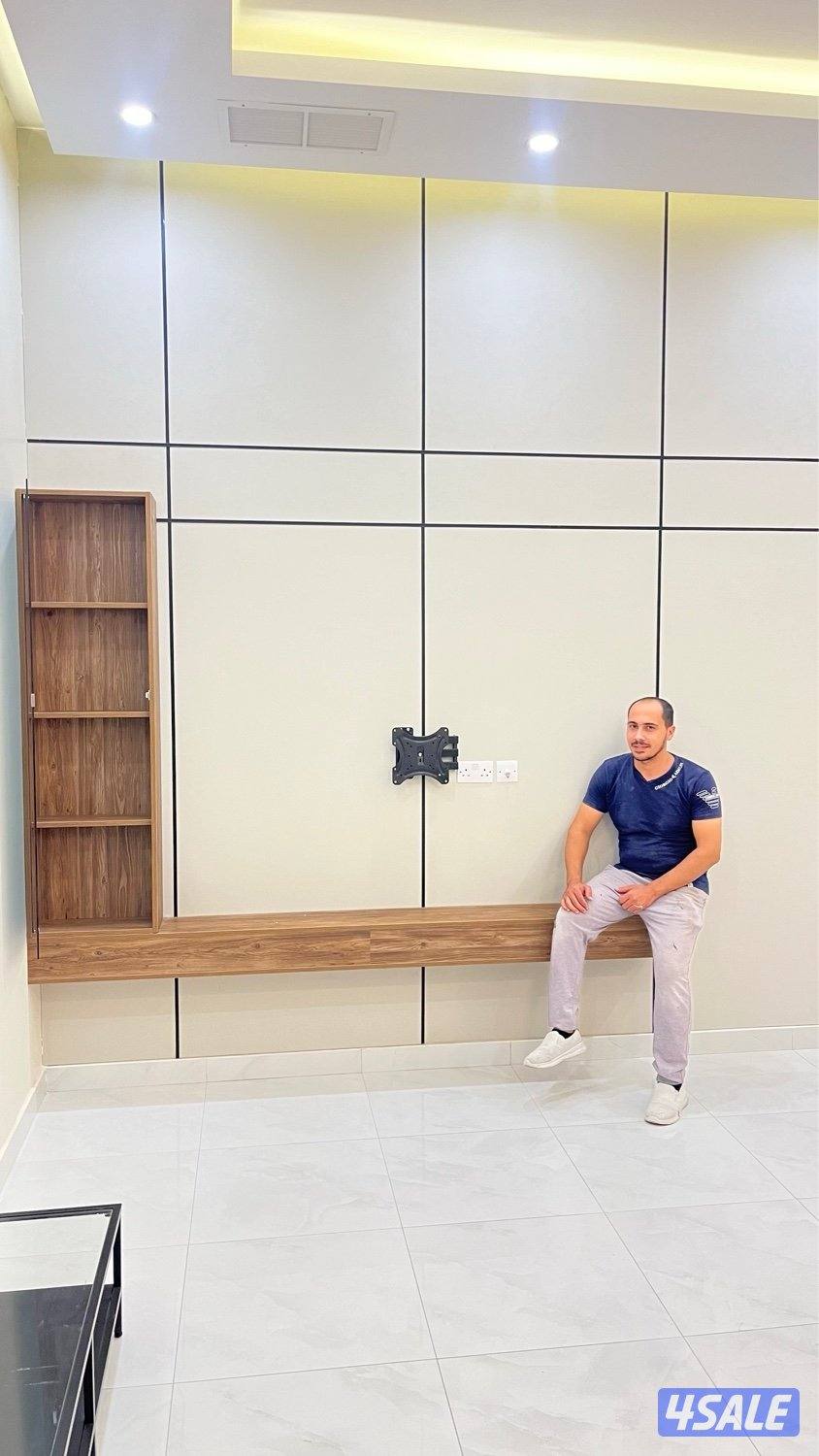 ديكورات خشبيه داخليه للمنازل صبغ ورق جدران تركيب جام شيبورد1