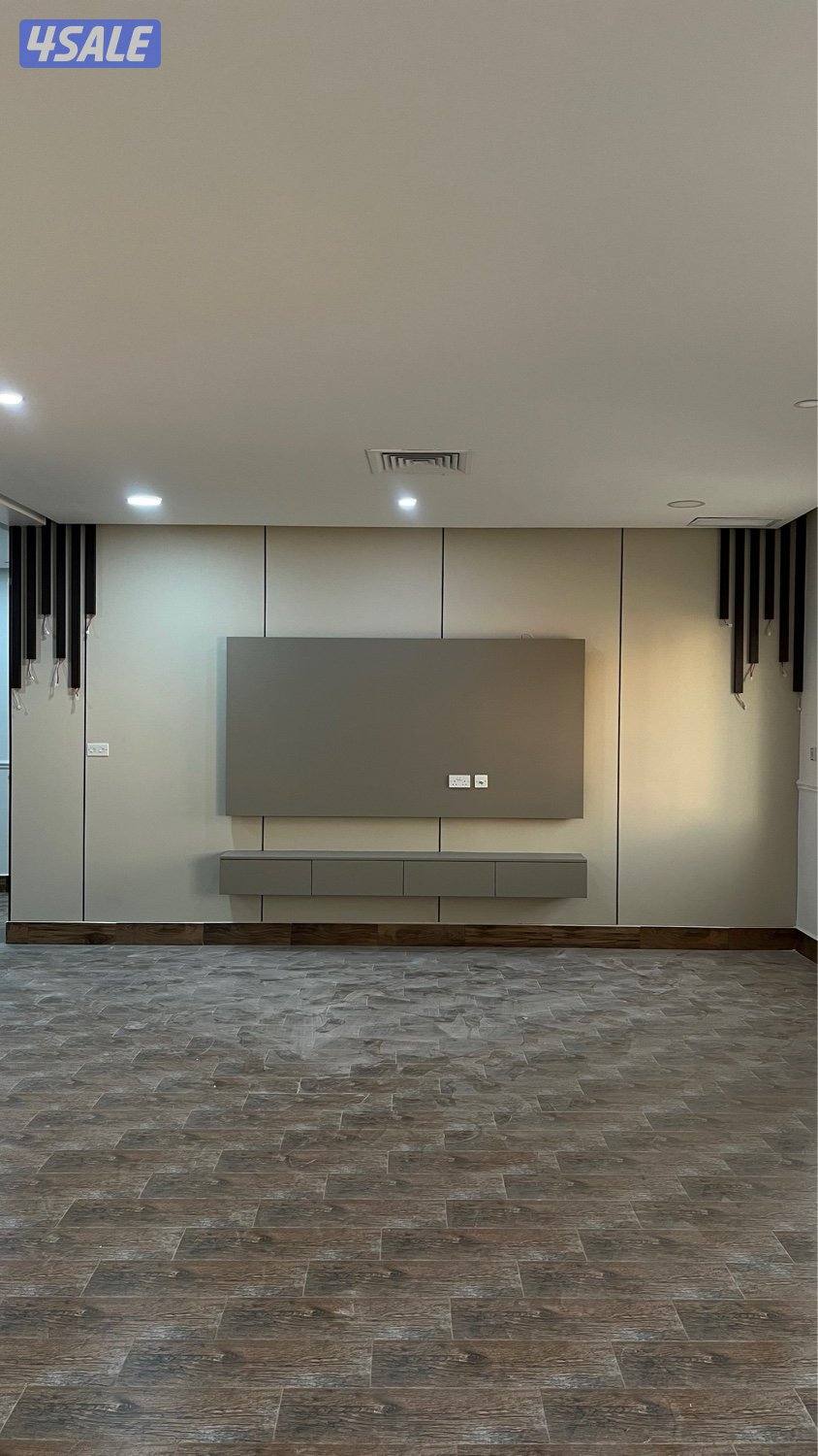 ديكورات خشبيه داخليه للمنازل صبغ ورق جدران تركيب جام شيبورد5