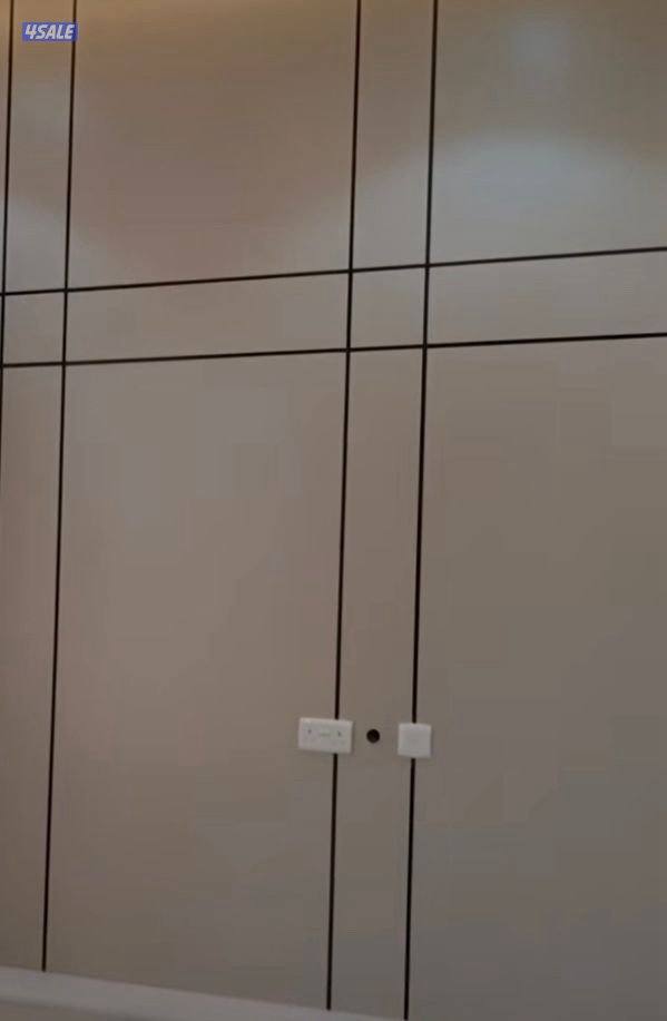 ديكورات خشبيه داخليه للمنازل صبغ ورق جدران تركيب جام شيبورد4