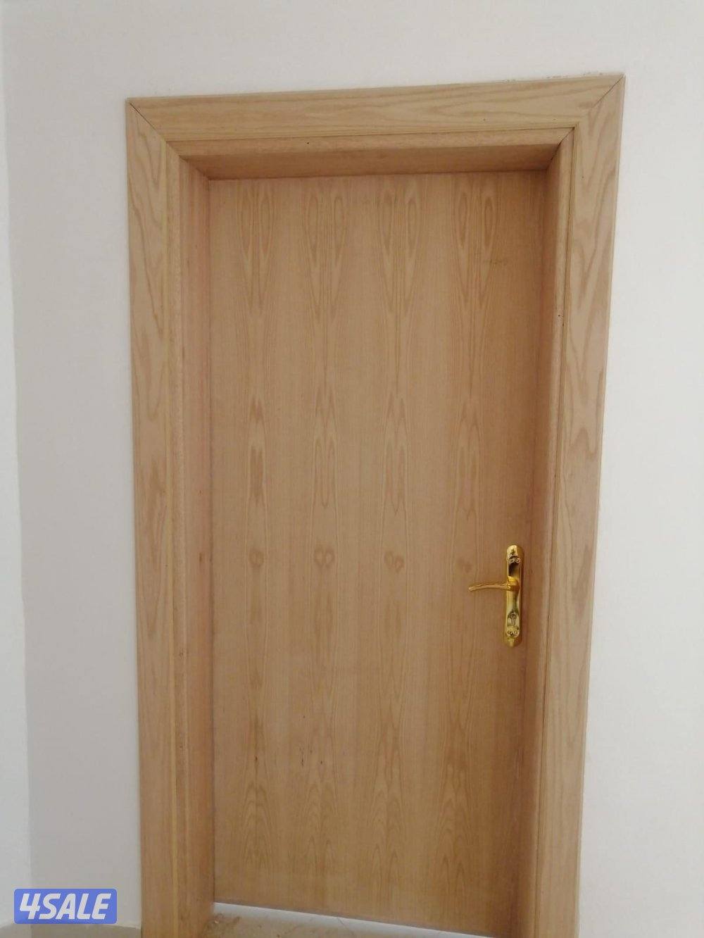 نقوم بجميع أعمال النجارين.  مشروع جديد ، إصلاح أبواب جديدة ، تصليح أبو1