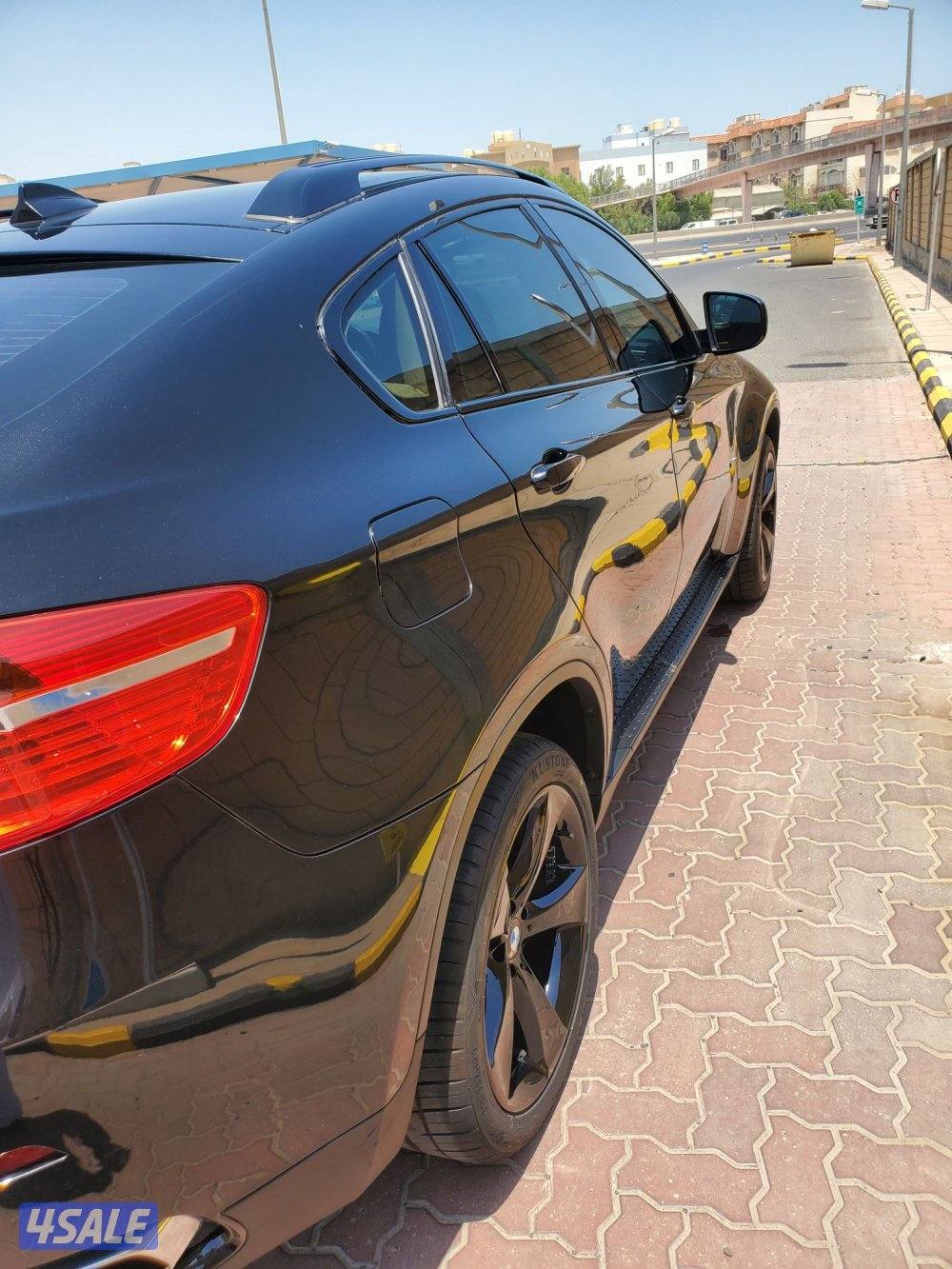 bmw x6 ٨ سلندر4