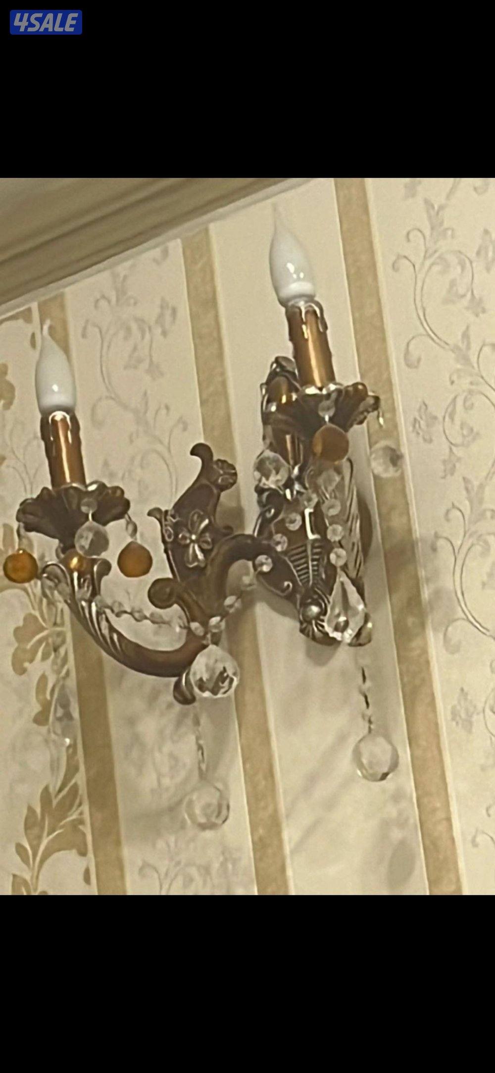 ثريات 2 ومعلقات 22