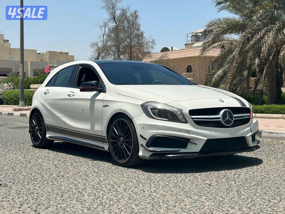 مرسيدس A45 AMG موديل 2015 ماشي 140 الف1