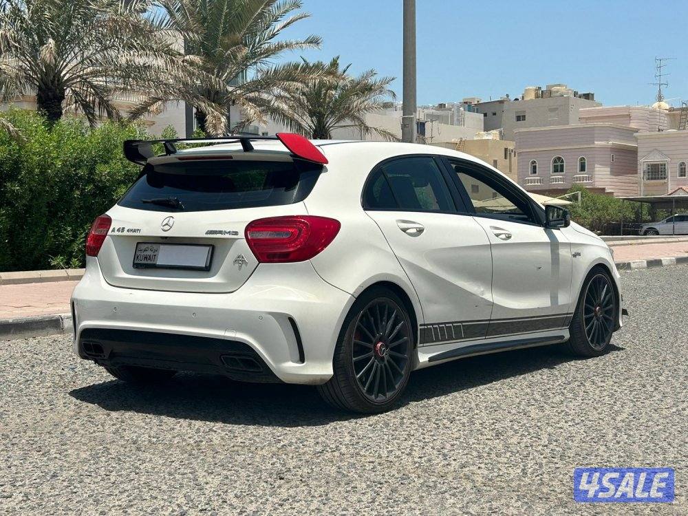 مرسيدس A45 AMG موديل 2015 ماشي 140 الف6
