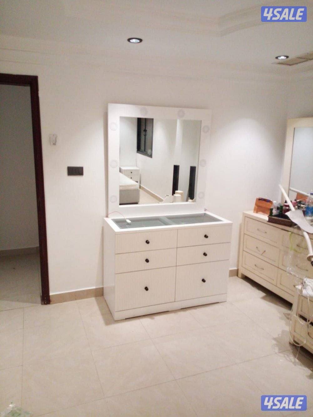 كبتات ٢ باب ارفف وعلاق ب٤٥ دينار9