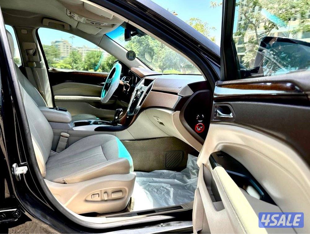 كاديلاك SRX48