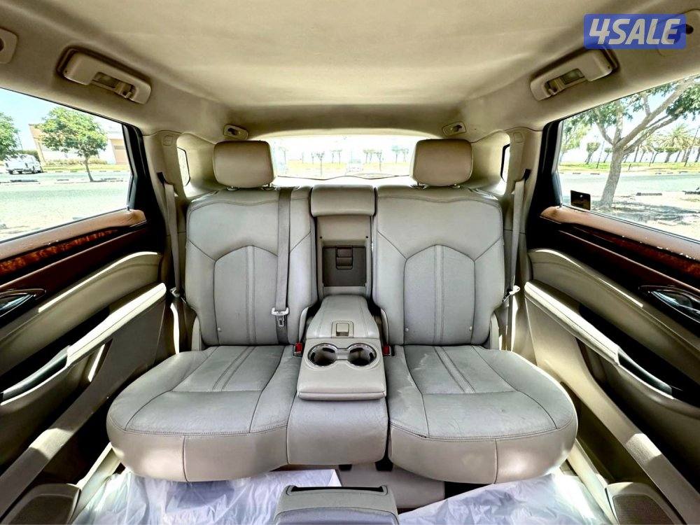 كاديلاك SRX411