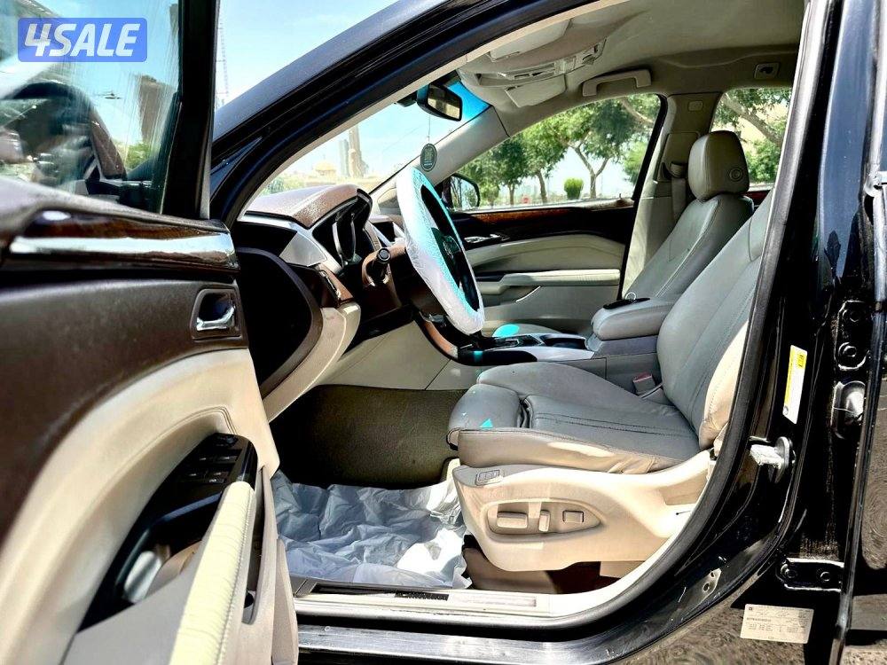 كاديلاك SRX414