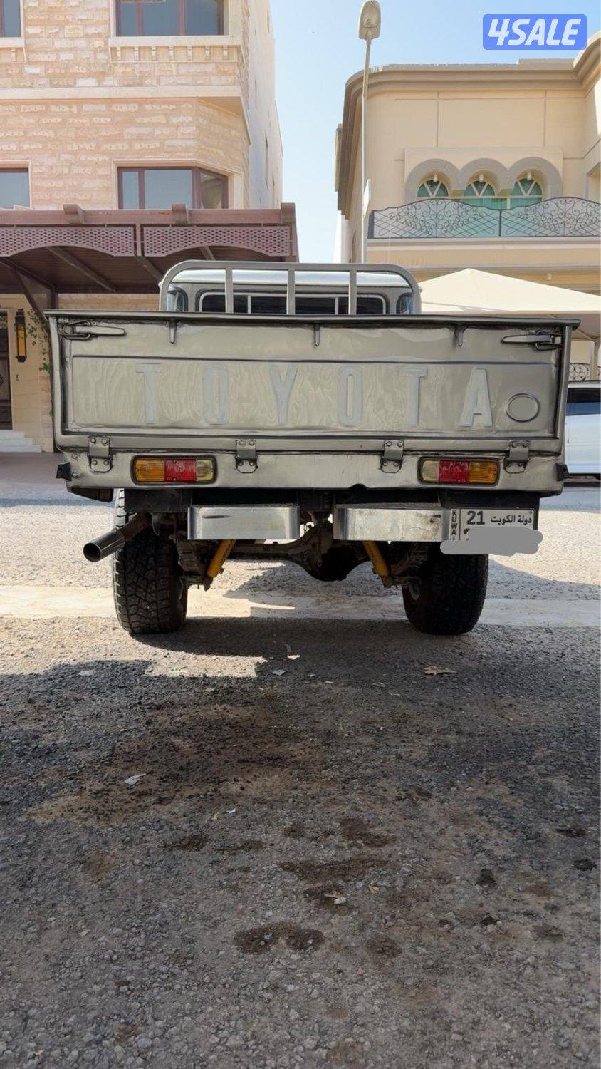 تويوتا لاندكروس شاص بو شنب موديل 1984 6 سلندر شرط الفحص سيرفس منتظم9