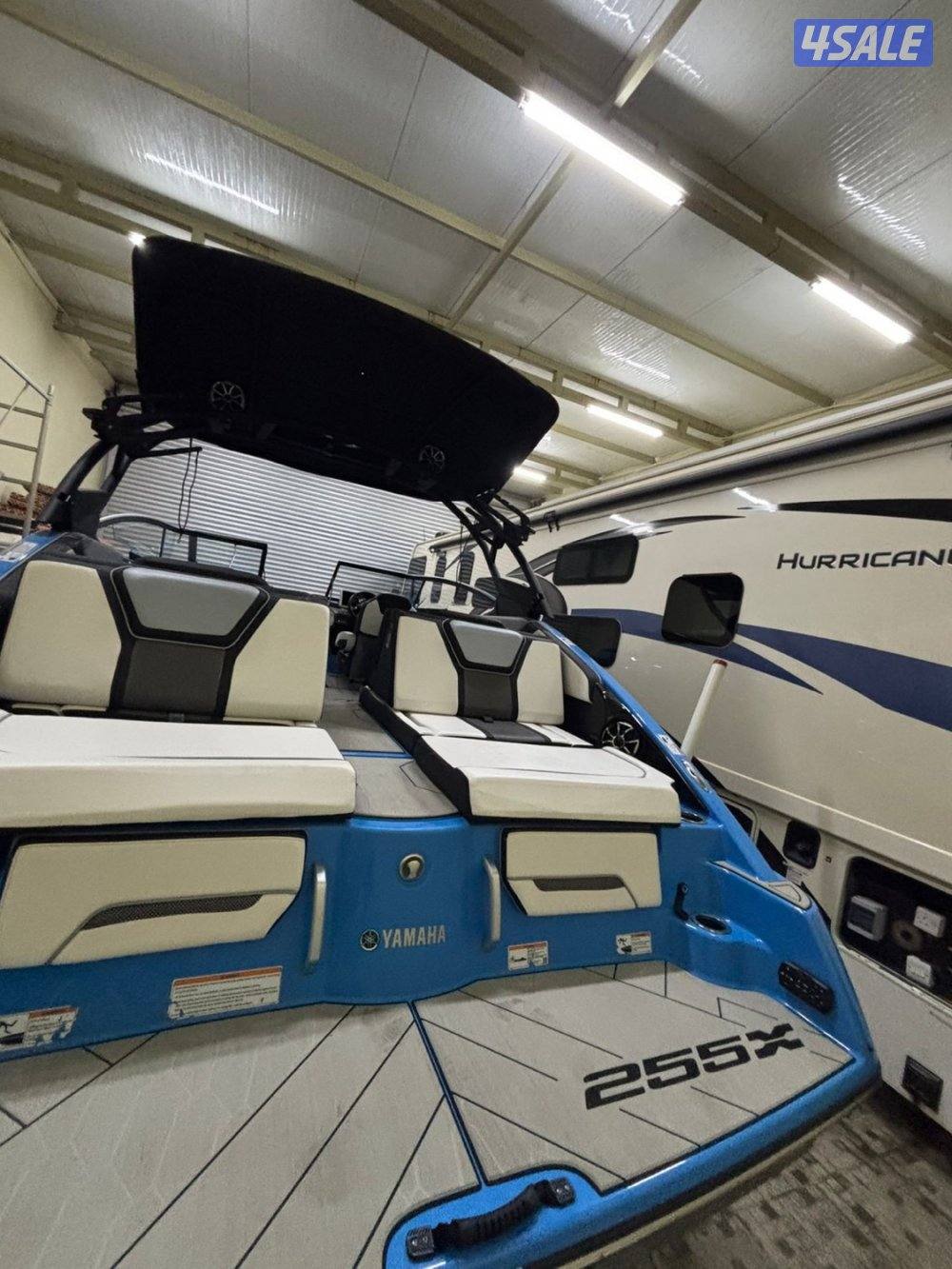 للبيع جت بوت 255x موديل2022شرط الفحص سيرفس منتظم بالوكاله  للاستفسار1