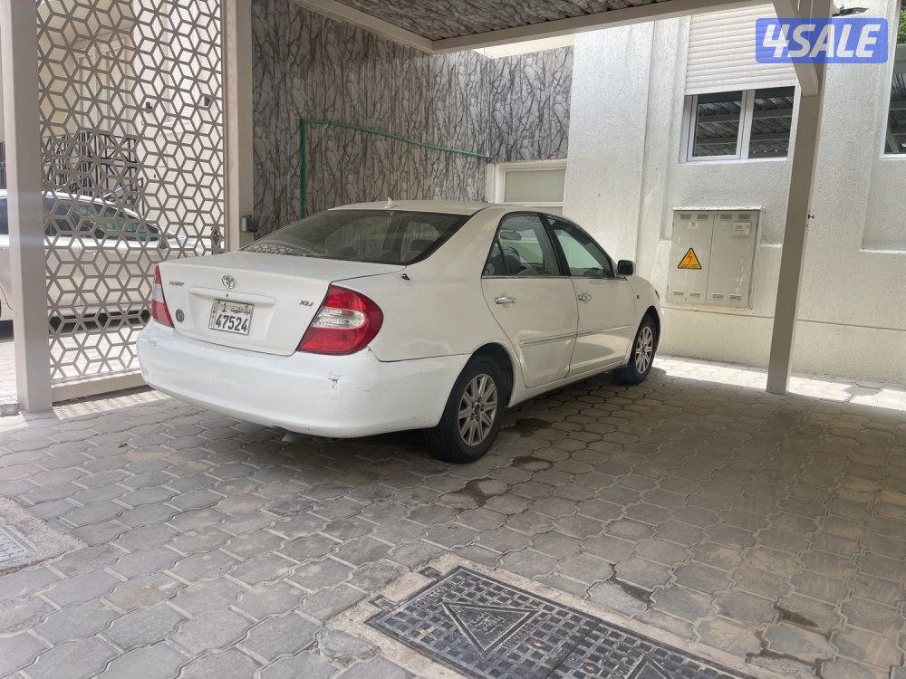 للبيع كامري 20041