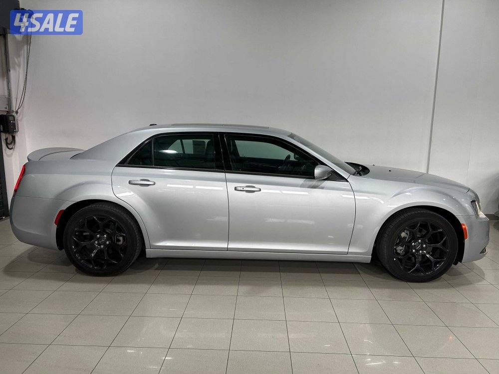 21/65203 Chrysler 300S SafetyTec0