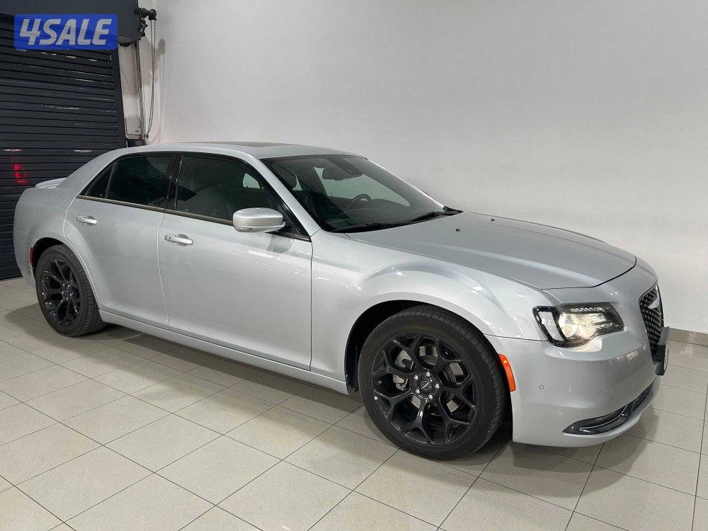 21/65203 Chrysler 300S SafetyTec1