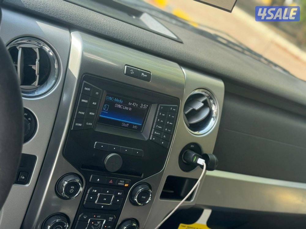 للبيع وانيت F150 دبل قير FX6