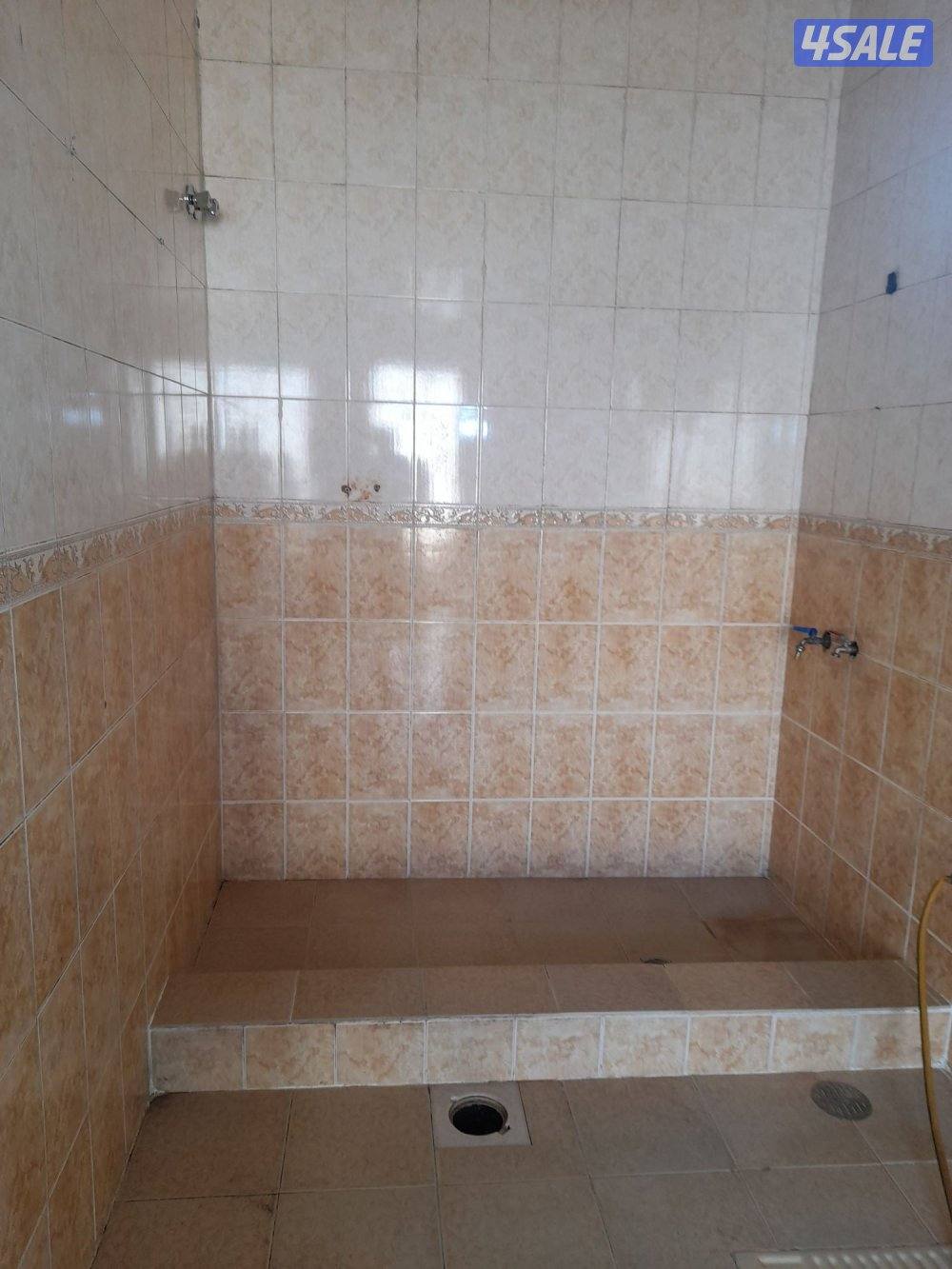 تنظيف منازل / غسيل السجاد / تنظيف حمام / مطبخ / ديوانية / جلي الرخام /2