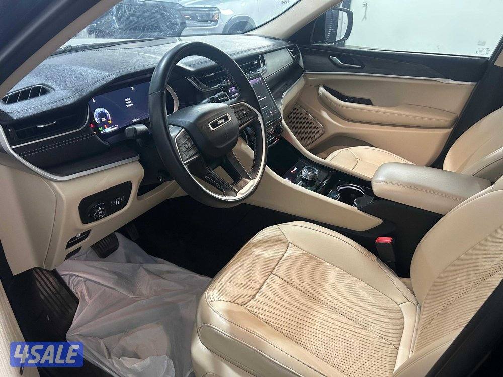 21/53066 Jeep Grand Cherokee L Ltd 4X46