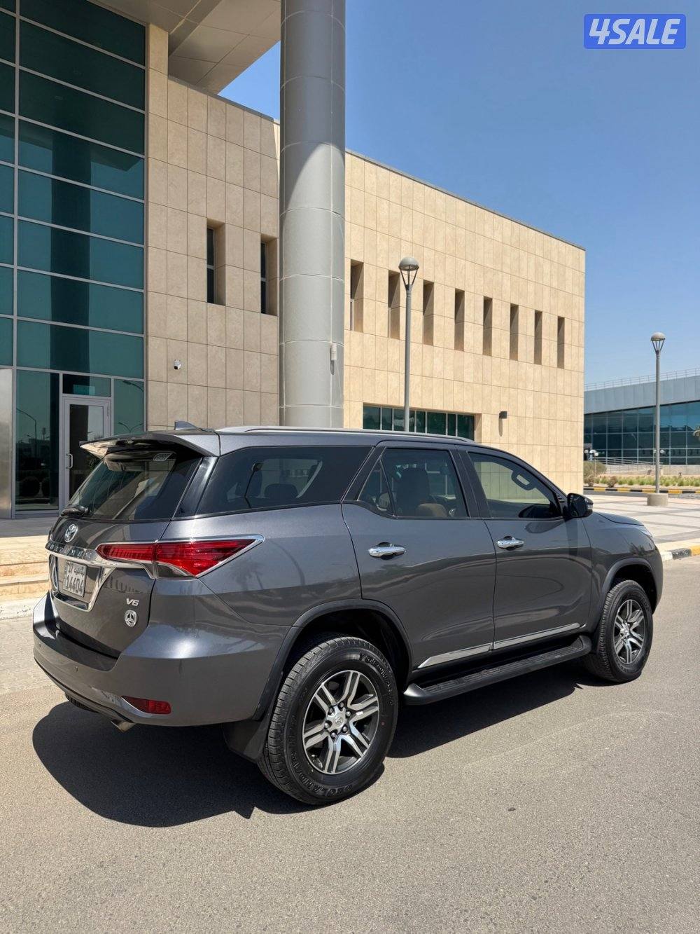 تويوتا فورتنر V6 موديل 20203