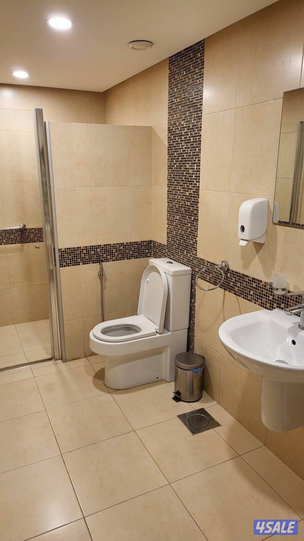 للايجار شاليه الخيران عائلات9