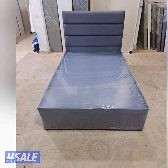 يوجد لدينا جميع انواع السراير جاهز وتفصال3