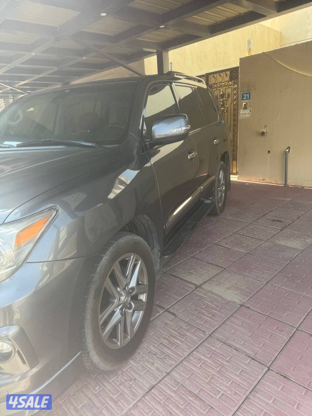 لكزس LX570 موديل 20145