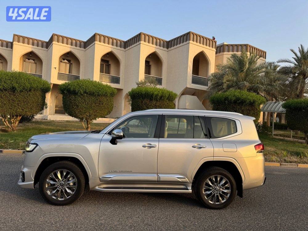 لاندكروزر VX صبغ الوكاله1