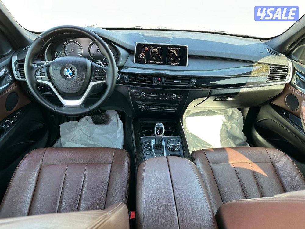 بي ام X5 موديل ٢٠١٥ بحالة الوكالة6