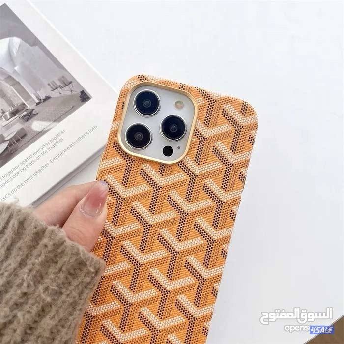 كفرات ايفون قويارد4