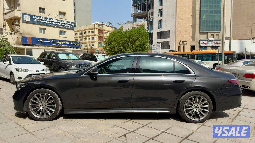 مرسيدس S500/ موديل2023/ عداد 1 ألف/ وكالة الكويت / كفالة / سيرفس مجاني3