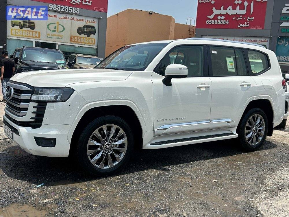 لاند كروزر GX.R AERO  twin turbo.V68
