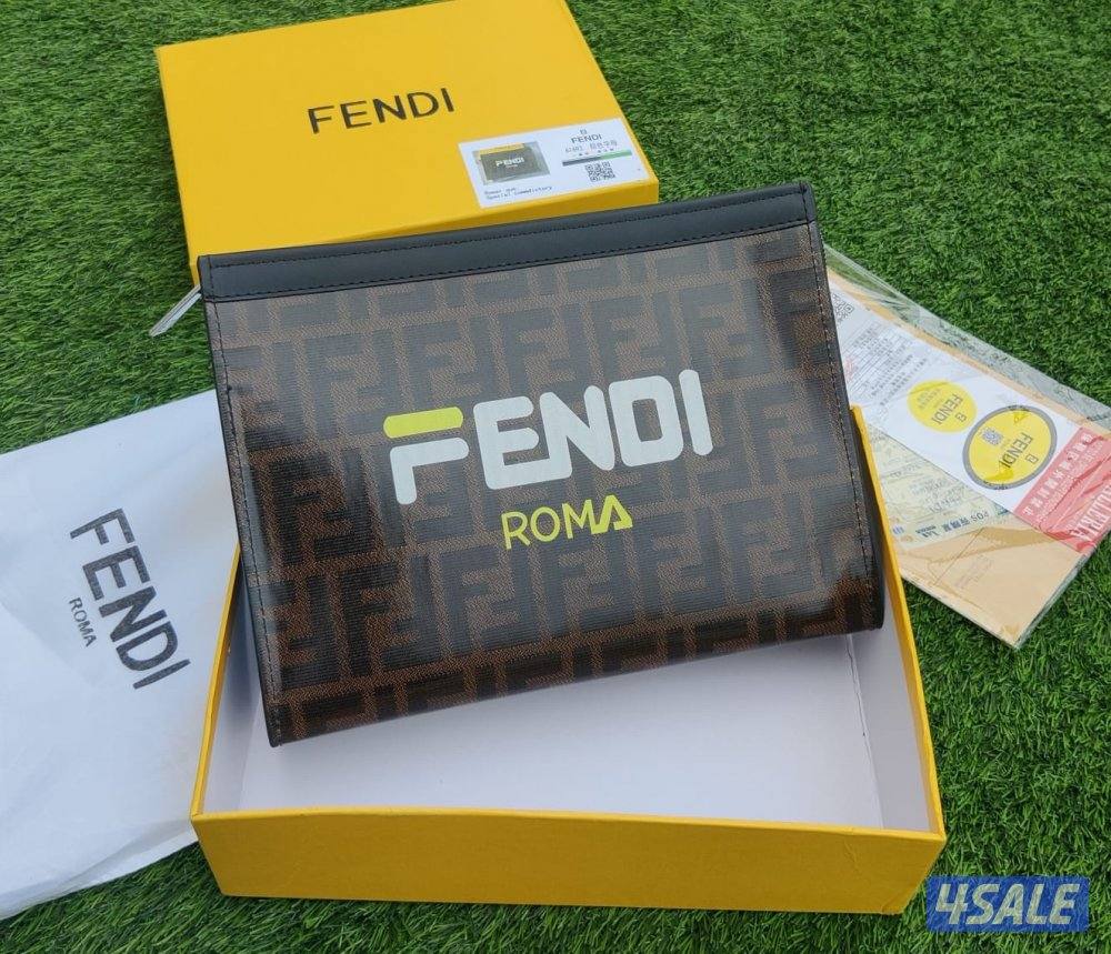 اقوى تشكيله شنط يد رجاليه الدرجه الاولى 20257