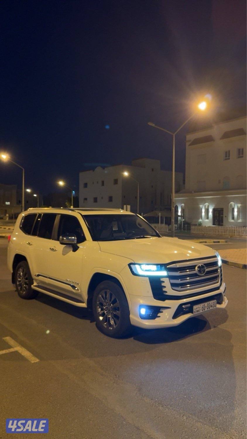 لاندكروزر VX2