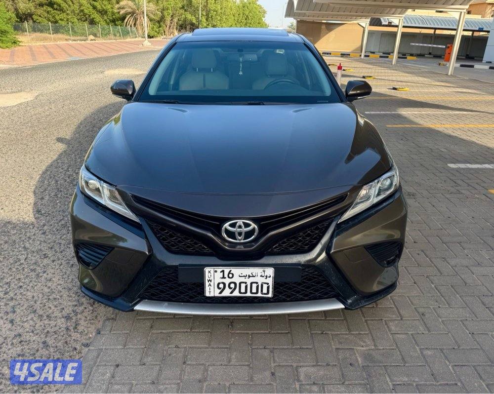 Toyota camry SE 20181