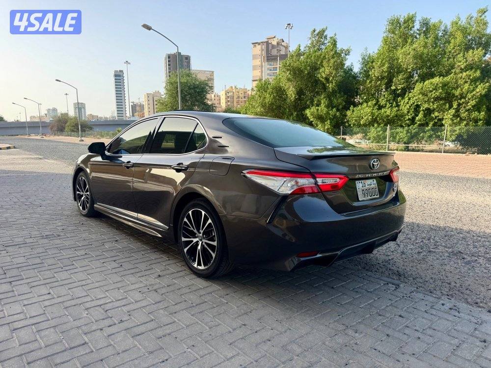 Toyota camry SE 20188