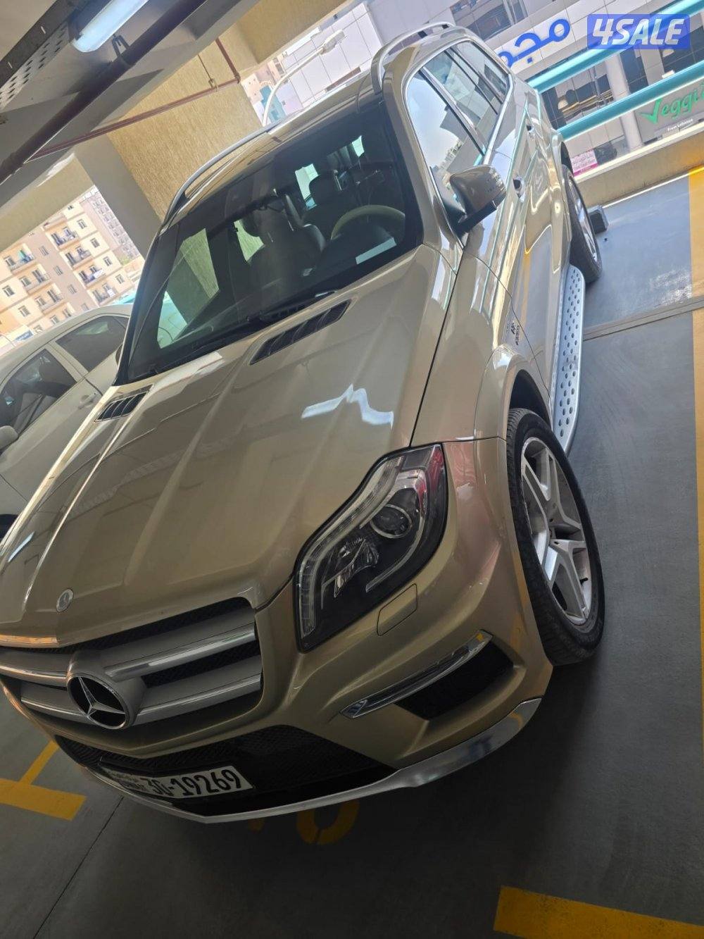 mercedeez benz Gl 500 For quick sale everything good condition0