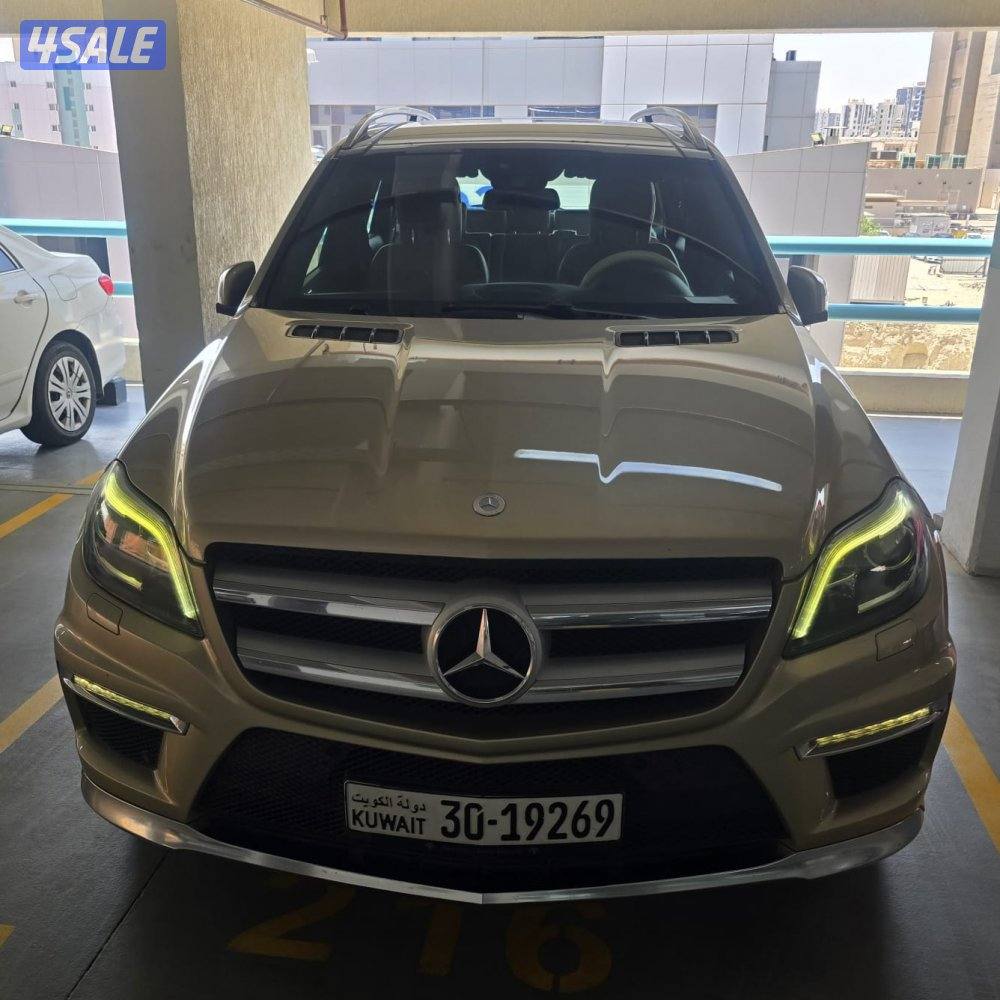 mercedeez benz Gl 500 For quick sale everything good condition1