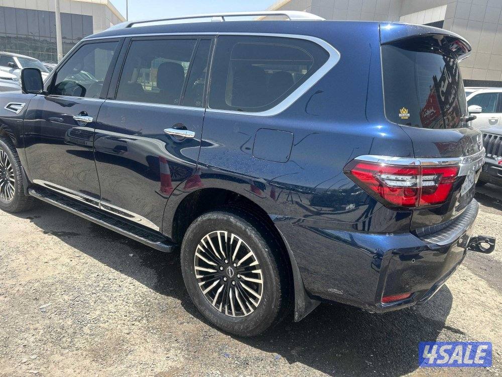 نيسان باترول بلاتنيوم .V63