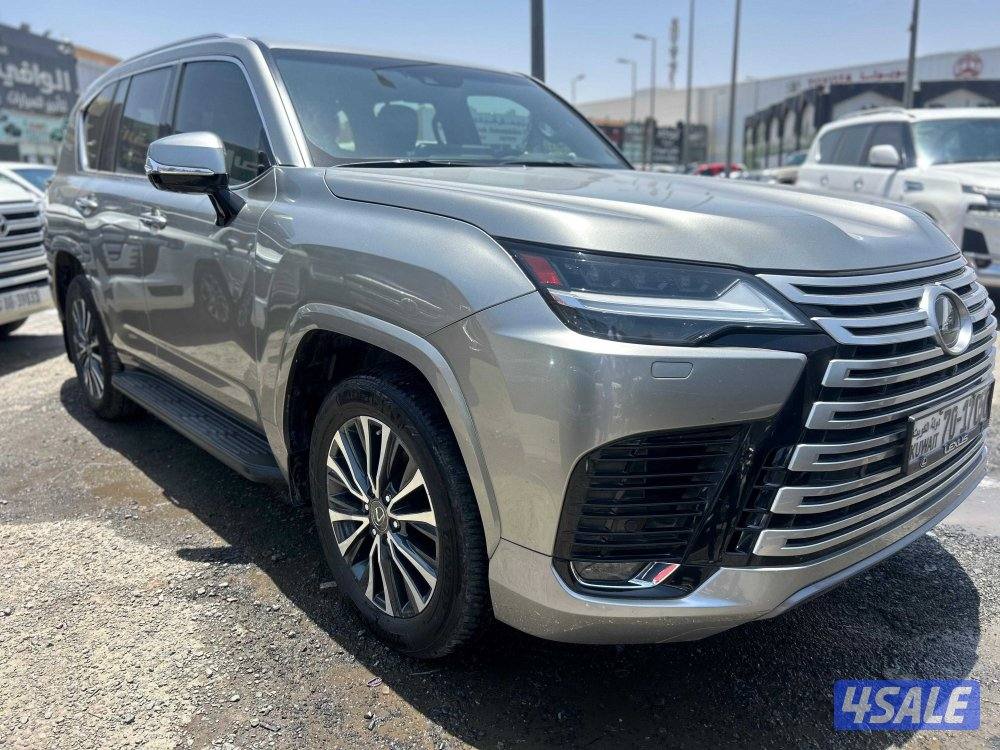 لكزس LX600 درجة اولى  twinturbo .V61