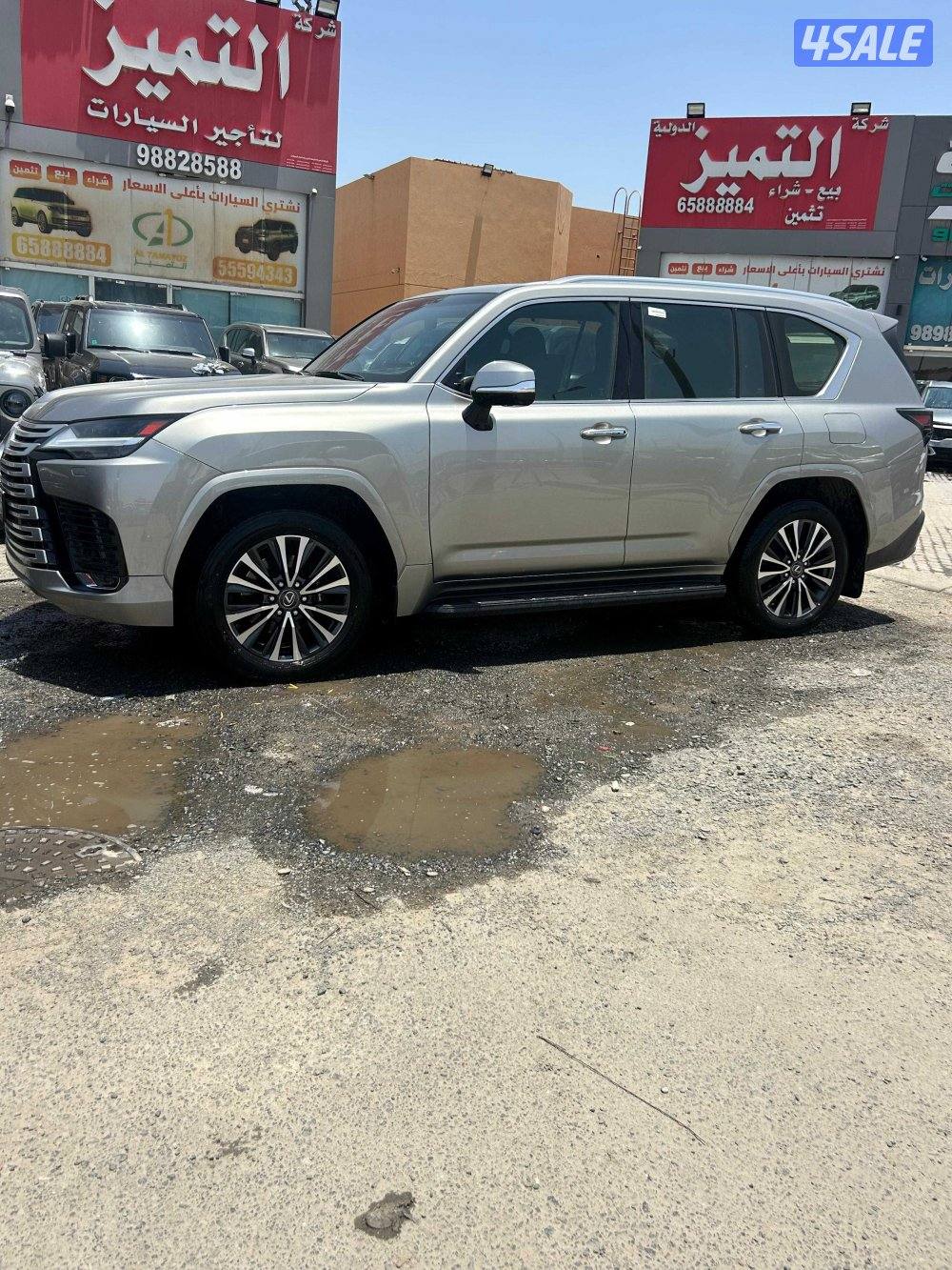 لكزس LX600 درجة اولى  twinturbo .V68