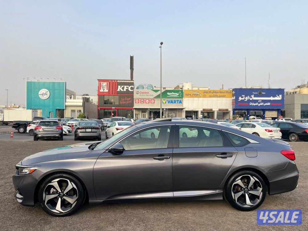 للبيع هوندا اكورد S2019 الدرجة الاولى5